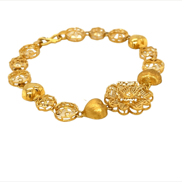 Enchanting 22KT Yellow Gold Bracelet