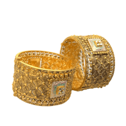 Captivating 22Kt Gold Ladies Ring