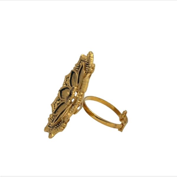 Majestic Floral Antique Gold Cocktail Ring