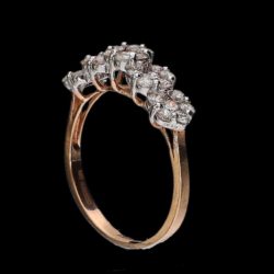 Luxury Personified Classy 18kt Diamond Ring