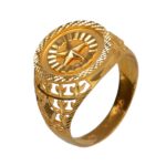 Elegant 22kt Gold Ring