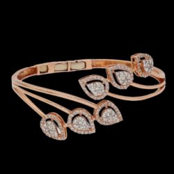 Luxurious Affinity 14KT Diamond Bracelet