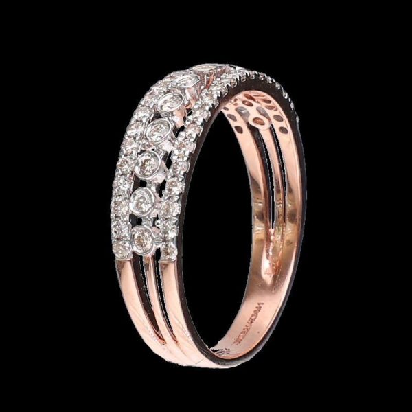 Unveil Your Style With Our Diamond 14kt Band
