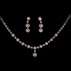 Mesmerizing Glamour Diamond 14KT Gold Necklace